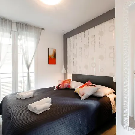 Teatrin Гостевой дом 4*