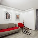 Konukevi Teatrin 4*