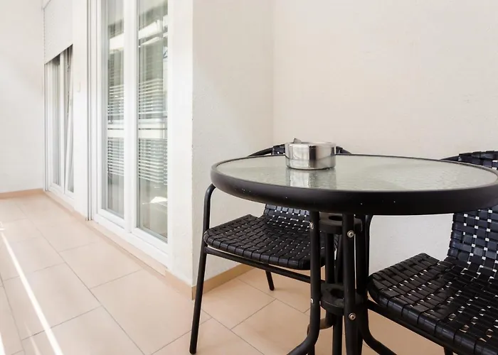 Teatrin Guest house 4*